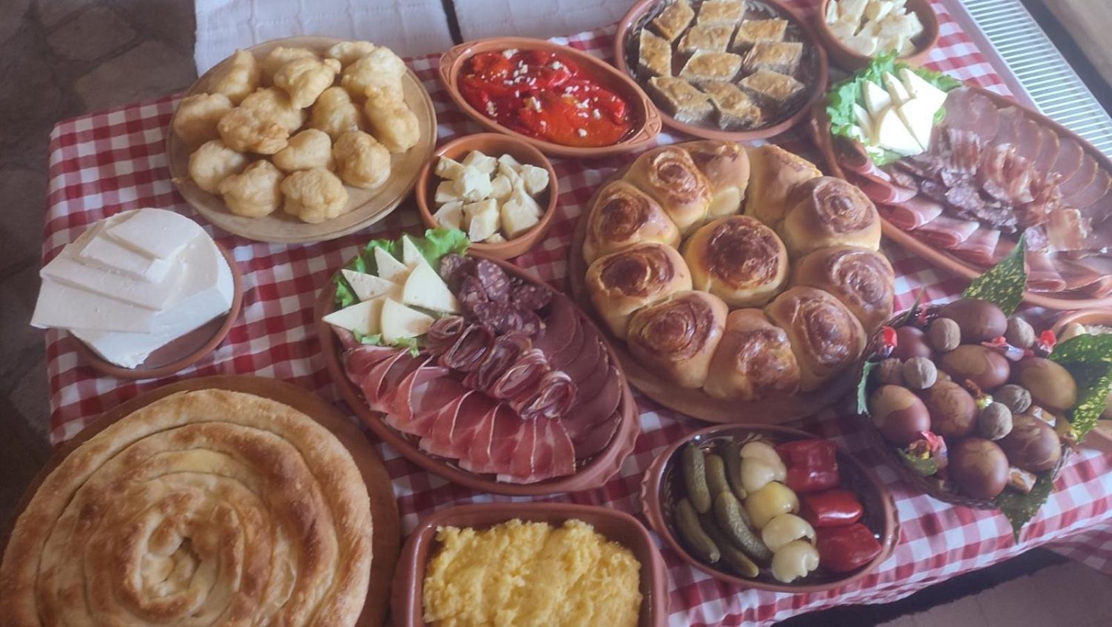 Rural Tourism/Ruralni Turizam Kisin Hotel Требине Екстериор снимка
