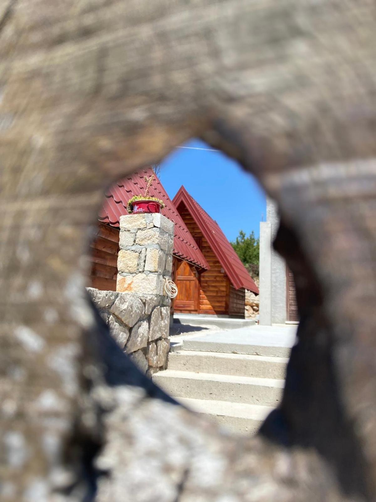 Rural Tourism/Ruralni Turizam Kisin Hotel Требине Екстериор снимка